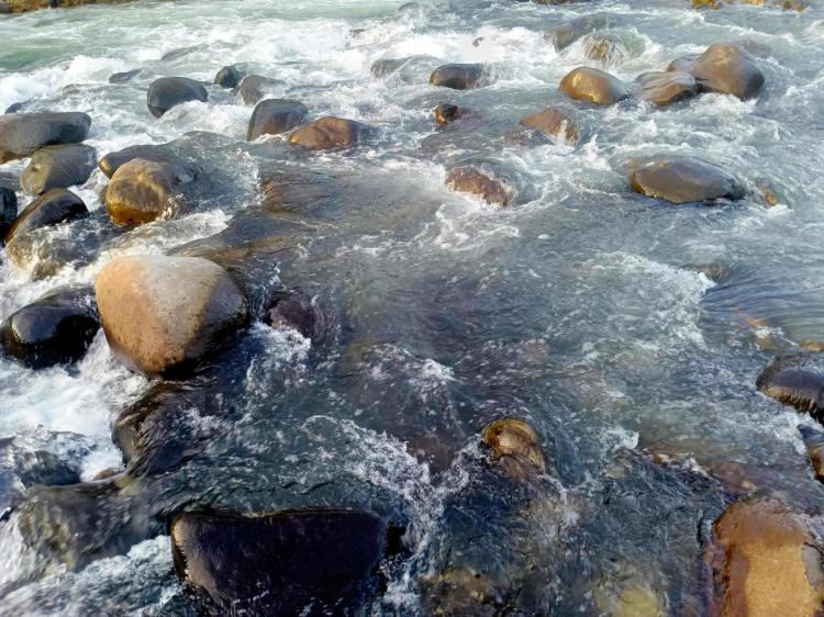 Caudal de agua de un río: clasificación y definiciones